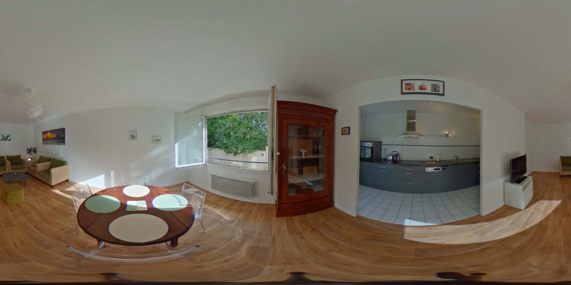 Photo equirectangulaire pour réalisation d'une visite virtuelle à 360°