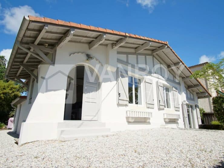 Arcachon – Abatilles / Villa Basquaise de plain-pied avec petite piscine