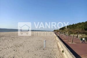 Arcachon - Abatilles / Appartement T3 refait à neuf avec garage, terrasse et jardin / Plage Pereire