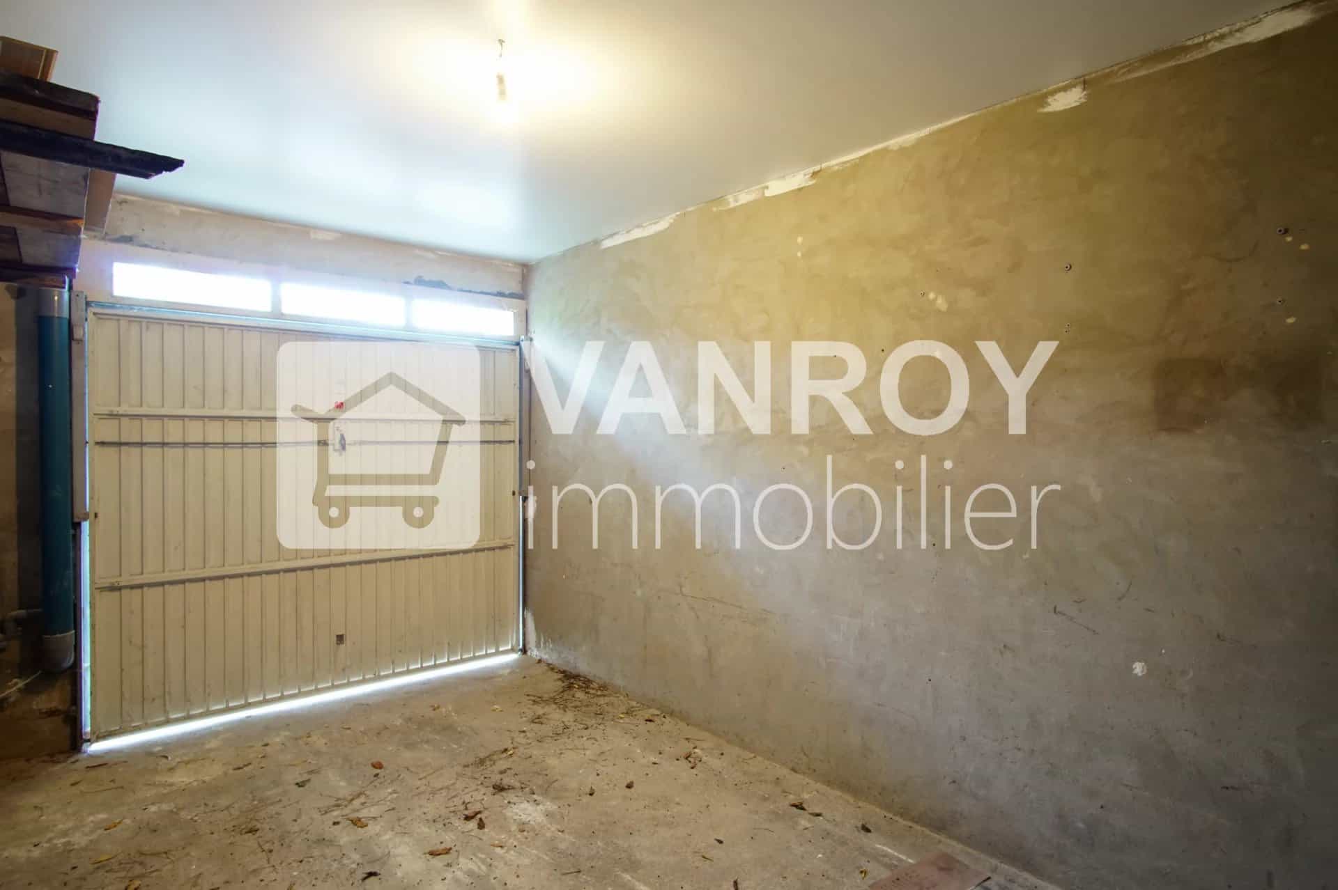 Arcachon - Abatilles / Appartement T3 refait à neuf avec garage, terrasse et jardin / Garage attenant