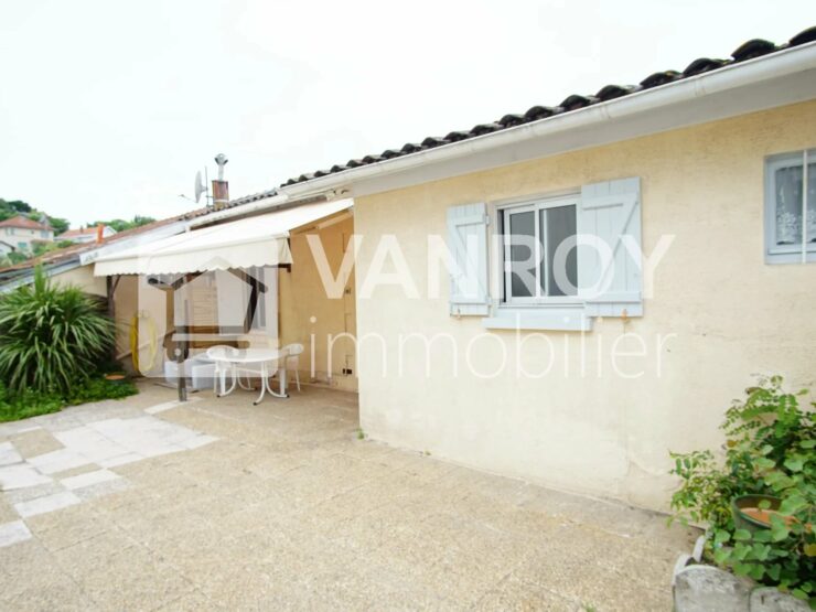 NouveautéArcachon – Centre / Maison de ville avec jardinet