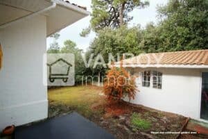 Arcachon - Le Moulleau / Villa de 140 m² avec potentiel à exploiter / Jardin sur l'arrière